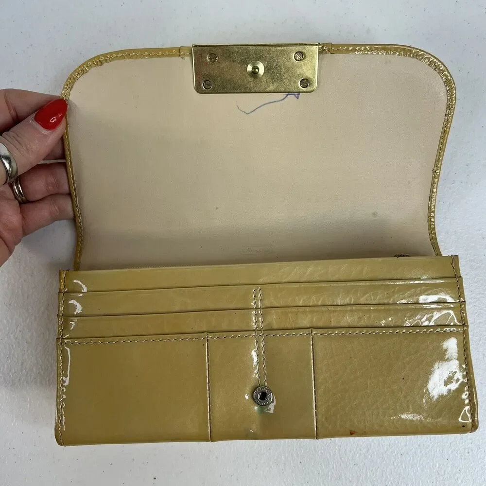 Coach Kristin Envelope Yellow Patent Leather‎ Flap Wallet Clutch ID Checkbook